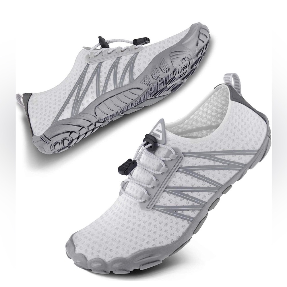 Brand new water shoes. AMAZINGLY COMFORTABLE!!
